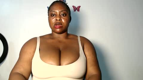 Luna online show from February 7, 6:00 pm