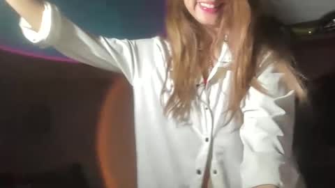 Alice Skay online show from September 29, 4:00 am