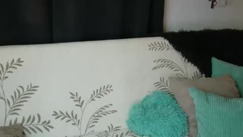 Sexy GILF Allie Kay online show from March 11, 6:16 am