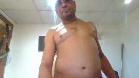 sexyboyhot_123 online show from January 14, 2:41 am