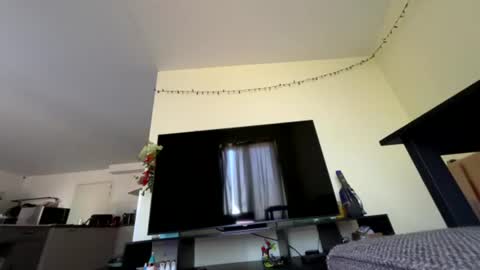 sexybutt52 online show from August 3, 8:38 am
