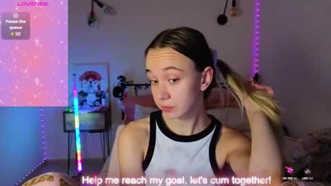 Sophia online show from October 17, 9:46 am