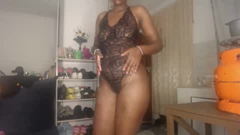 sexydoll471762 online show from April 24, 2:02 am