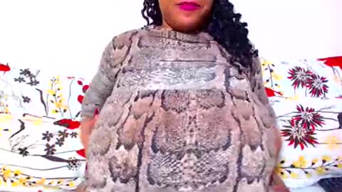 sexyebonylove89 online show from October 10, 9:19 pm