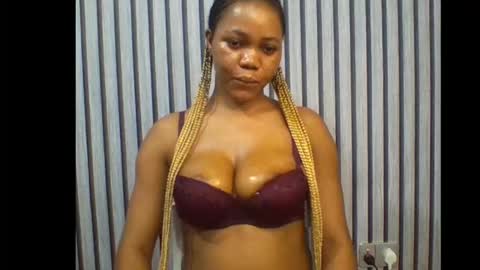 sexyeye368293 online show from November 4, 1:07 am