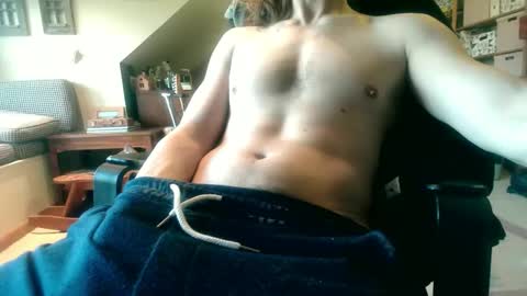 guyinthechat online show from February 21, 1:36 pm