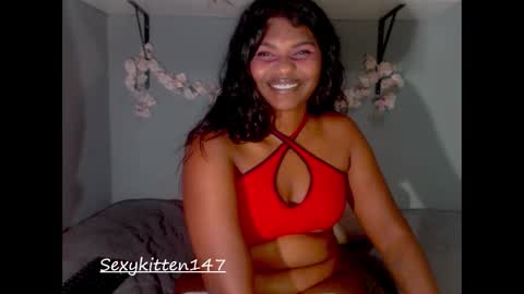 SexyKitten147 online show from April 8, 11:08 pm
