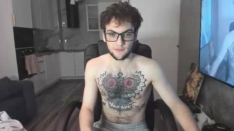 Snapshot of sexykolya chatting on September 9, 5:46 pm Kolya online show from September 9, 5:46 pm