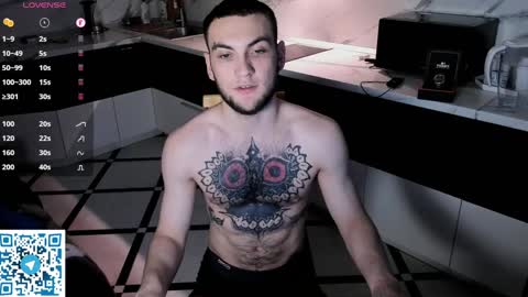 Snapshot of sexykolya chatting on December 17, 5:18 am Kolya online show from December 17, 5:18 am