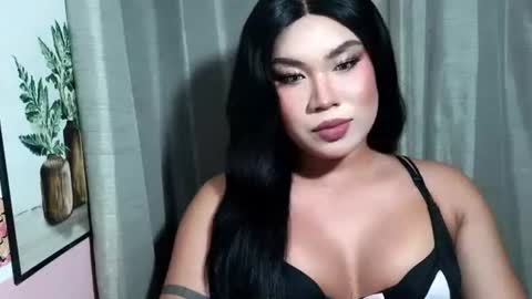 Mika online show from April 19, 6:43 pm