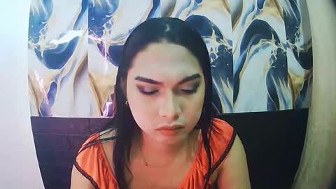 sexypetiteraine online show from April 29, 4:01 pm