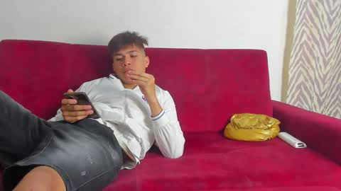 MATIAS-18   THIAHO -18  MAX-19  NICOKALY-19  CAIN-19   MOD ESTEBAN online show from March 8, 2:32 pm