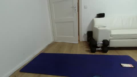 urPersonalToyboy420 online show from September 10, 8:10 pm