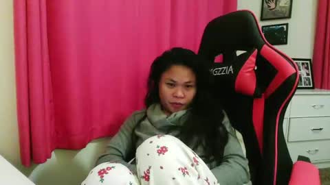 sexysmiley109 online show from December 17, 1:23 am