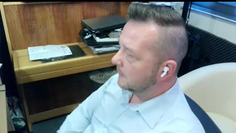 sexysteve80 online show from October 27, 1:11 pm