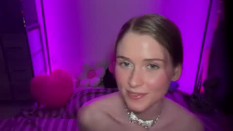 shadebabe online show from July 11, 6:29 am