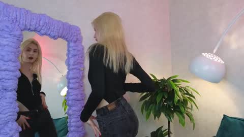 Chris online show from January 18, 12:57 pm