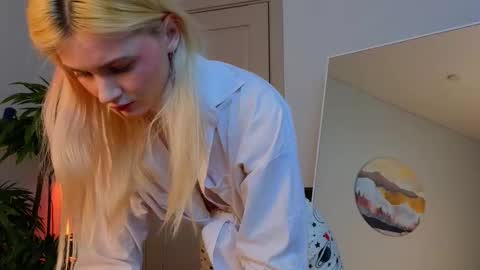 Chris online show from February 9, 11:14 am