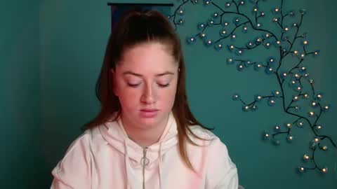 Kate online show from October 31, 6:47 am