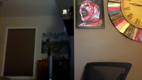 Shady online show from February 8, 3:10 am