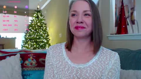 Shalynn online show from December 1, 5:11 pm