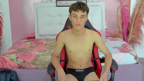 shane_cooper online show from March 17, 11:32 pm