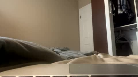 Snapshot of shaneconn1509 chatting on December 18, 8:03 pm ShaneConn online show from December 18, 8:03 pm