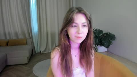 me name is Mia online show from April 21, 2:51 am