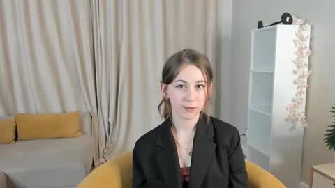 me name is Mia online show from March 9, 7:18 pm