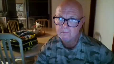 shaneo781570 online show from April 19, 5:14 pm