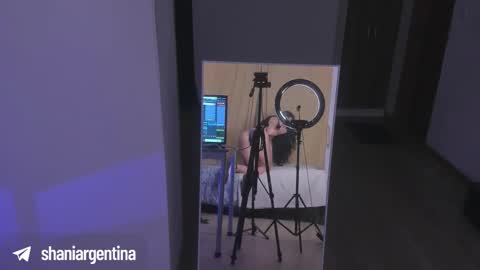 Shani Argentina online show from December 16, 2:30 am