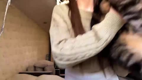 Evi online show from April 21, 6:31 am