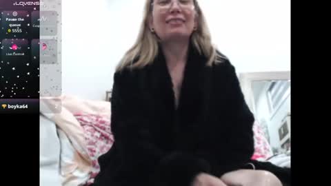 Shannon07 online show from June 6, 2:39 am