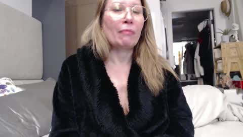 Shannon07 online show from January 21, 2:05 pm