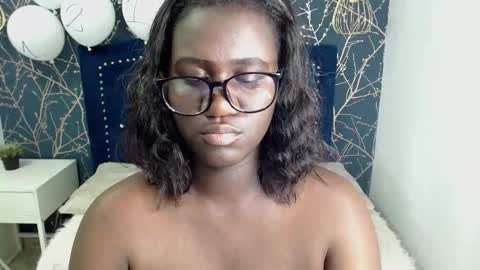 shanntall_tk online show from October 2, 8:51 pm