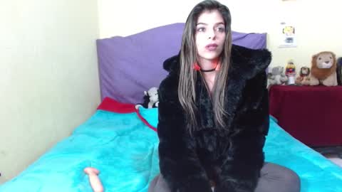 Snapshot of shantal_houston chatting on March 1, 12:28 am Shantal online show from March 1, 12:28 am