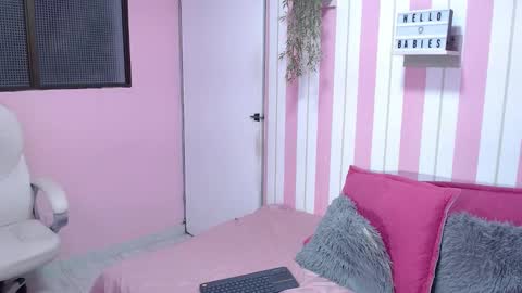 shantal online show from September 23, 7:42 pm