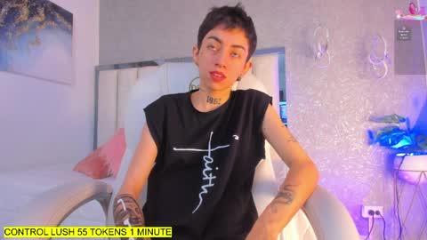 Shantal online show from April 4, 11:28 am