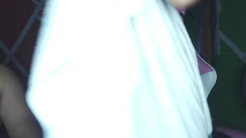 shantal_xcam online show from April 1, 7:00 pm