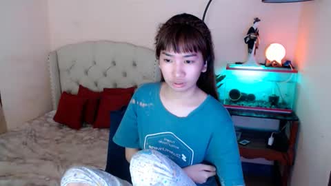 SHANTA FOX  s online show from February 24, 1:24 am