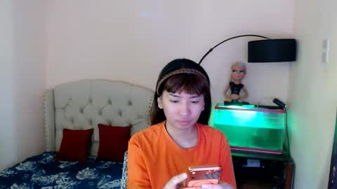 SHANTA FOX  s online show from March 20, 4:39 am