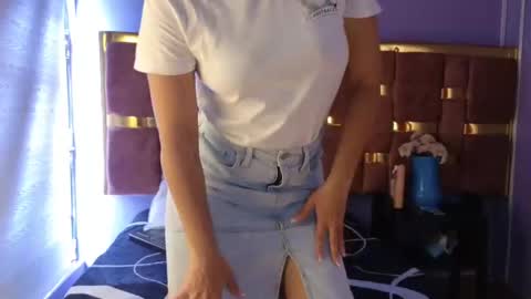 shantall 05 online show from September 22, 7:18 pm