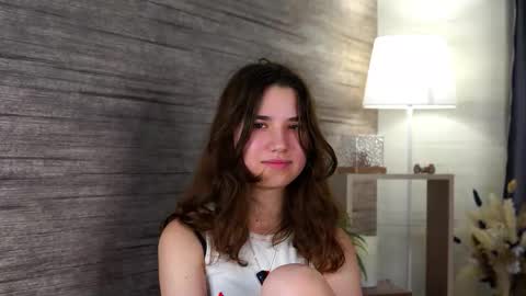 Snapshot of shapasser chatting on October 16, 1:38 am Ivy online show from October 16, 1:38 am