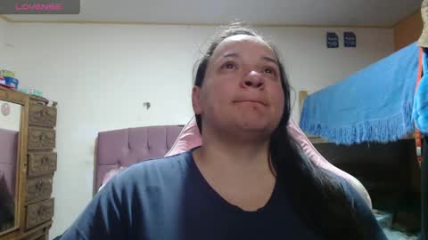 sharlote1 online show from April 23, 7:26 pm