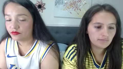 sharon_and_kloe online show from September 15, 3:35 pm