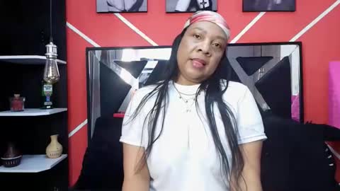 Sharon Noa online show from February 12, 11:47 am