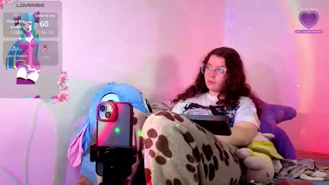 kitsune online show from February 17, 3:11 pm