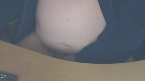 Snapshot of shaved164 chatting on December 29, 2:31 pm Frans online show from December 29, 2:31 pm