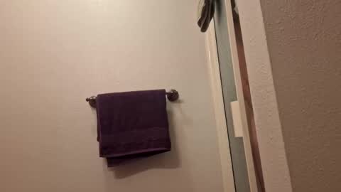 Snapshot of shavedcock720 chatting on December 19, 4:46 pm partycouple2night online show from December 19, 4:46 pm