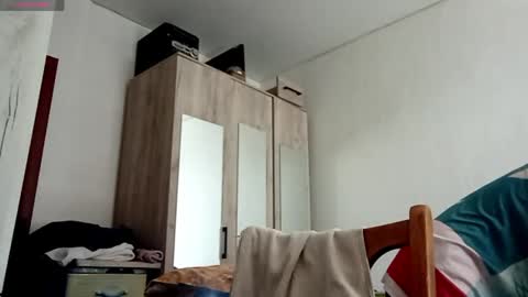 Annette online show from April 13, 7:12 am